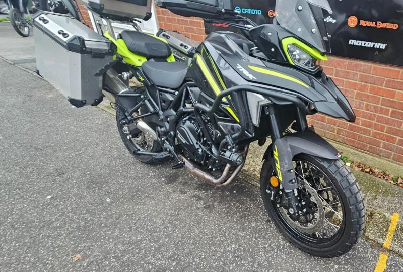 benelli TRK 702X